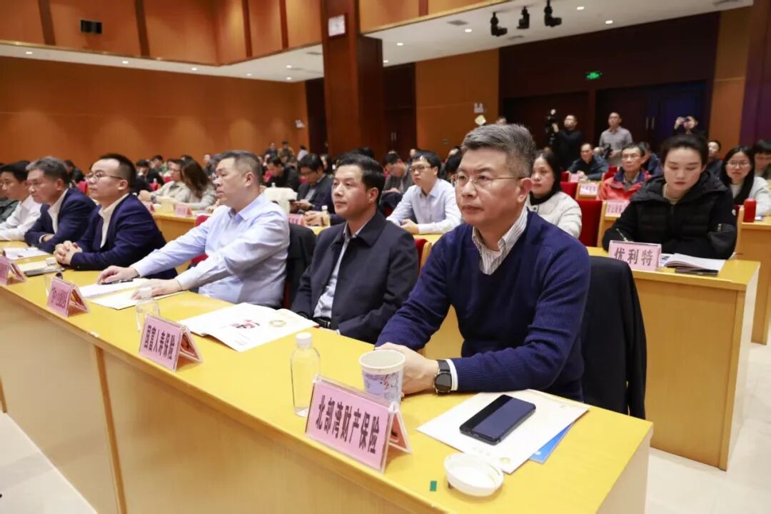 集團(tuán)動(dòng)態(tài) | 推動(dòng)“科技+金融+產(chǎn)業(yè)”深度融合 廣投集團(tuán)、桂林市、自治區(qū)科技廳聯(lián)合舉辦科創(chuàng)廣西先行試驗(yàn)區(qū)（桂林）建設(shè)動(dòng)員大會(huì)